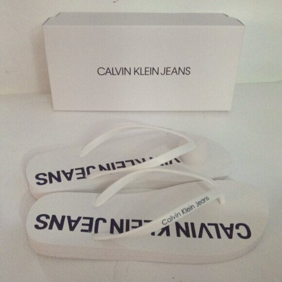 Calvin Klein Jeans Dori Kelly Flip Flops Bright White Sandals for Women Size 7M - Picture 1 of 17